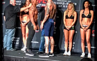 Anthony “Lionheart” Smith makes it official! On weight and ready for tomorrow’s UFC #UFCPittsburgh on FS1! Main card starts at 8pm MDT! #FactoryX #Xonthechest #Lionheart